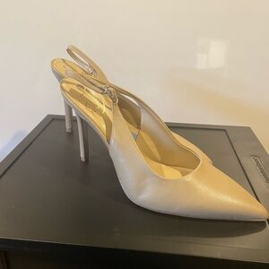 Sam Edelman Elegant Beige Leather Slingback Heels. Size 9